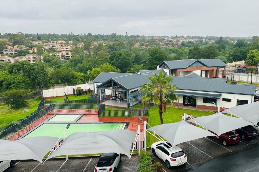 2 Bedroom Property for Sale in North Riding Gauteng