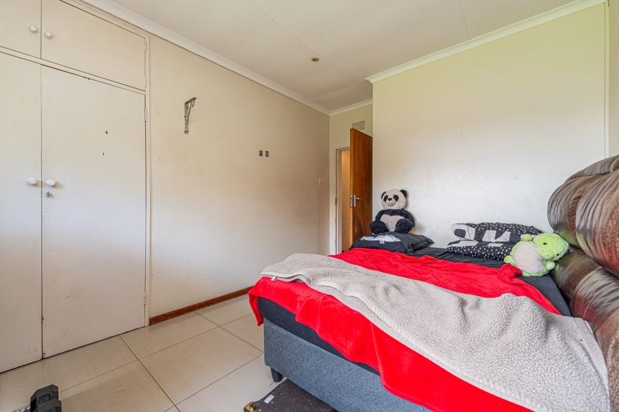 4 Bedroom Property for Sale in Constantia Kloof Gauteng