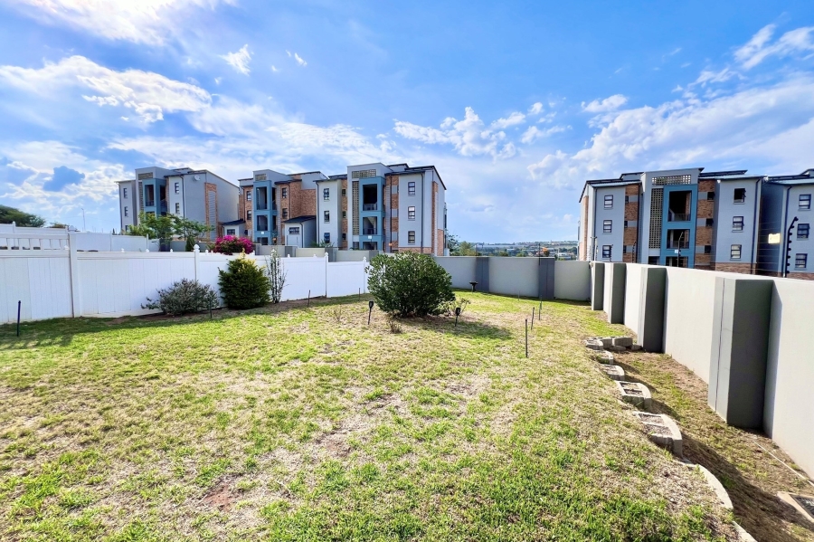 2 Bedroom Property for Sale in Barbeque Downs Gauteng