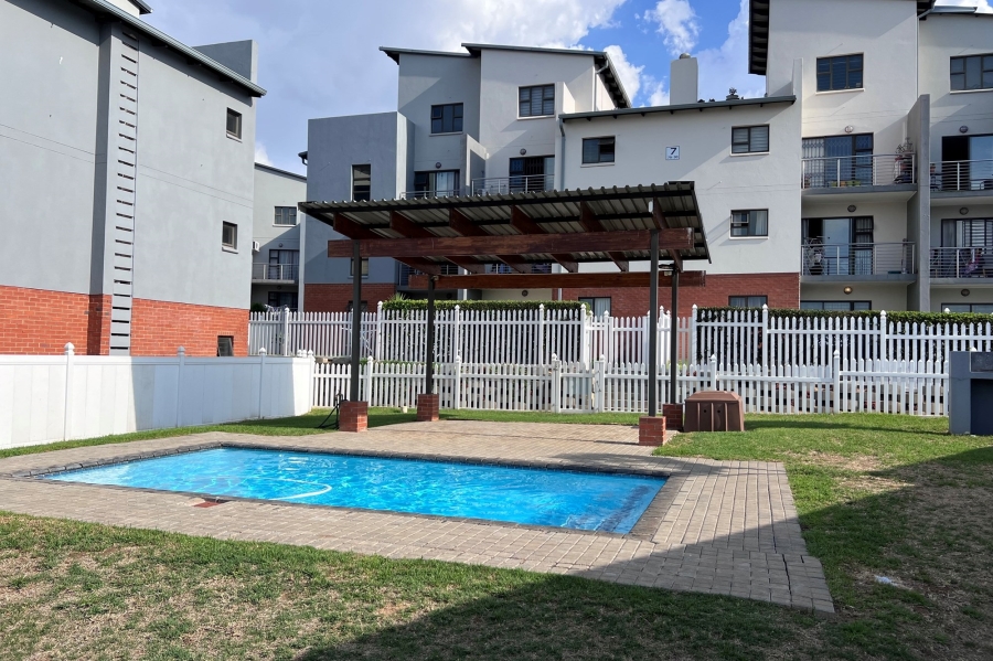 2 Bedroom Property for Sale in Barbeque Downs Gauteng