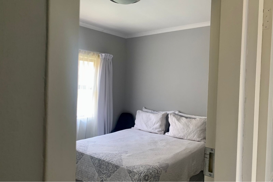 To Let 2 Bedroom Property for Rent in Amberfield Gauteng