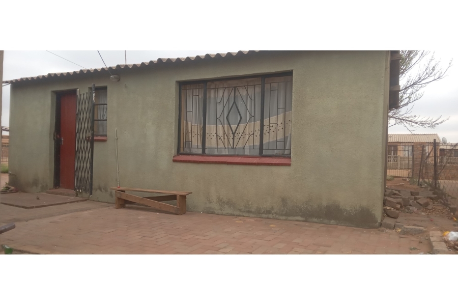 2 Bedroom Property for Sale in Sebokeng Zone 14 Gauteng