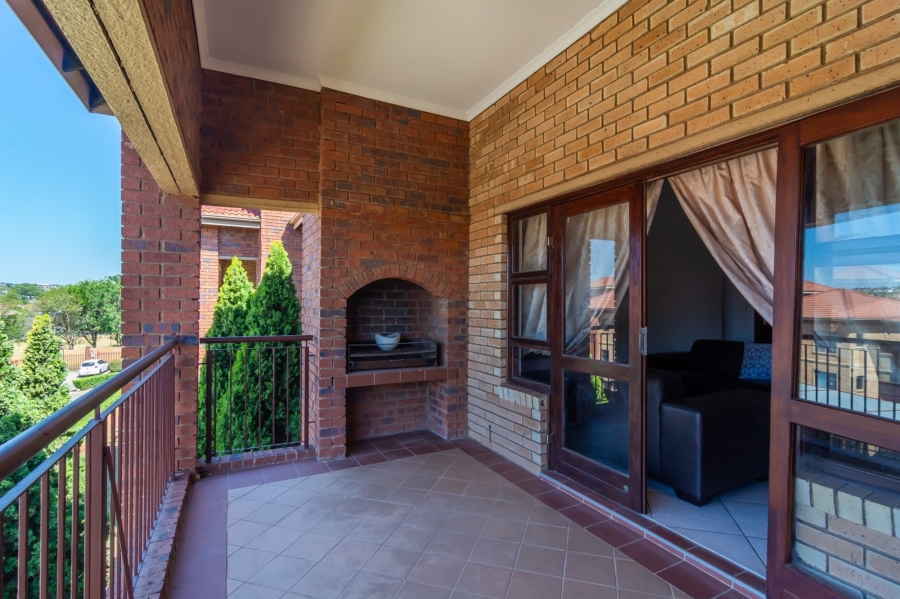 2 Bedroom Property for Sale in Honeydew Grove Gauteng