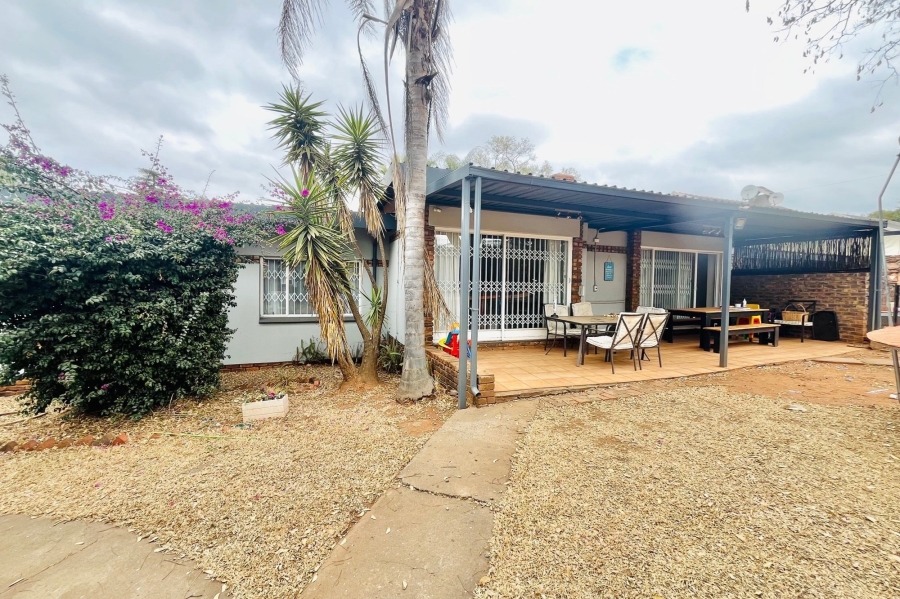 3 Bedroom Property for Sale in Wingate Park Gauteng