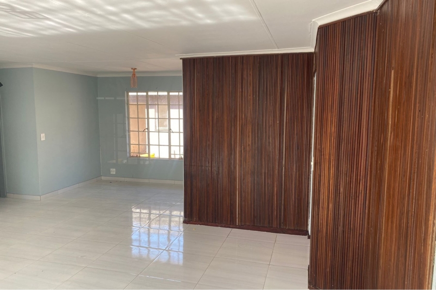 3 Bedroom Property for Sale in Terenure Gauteng