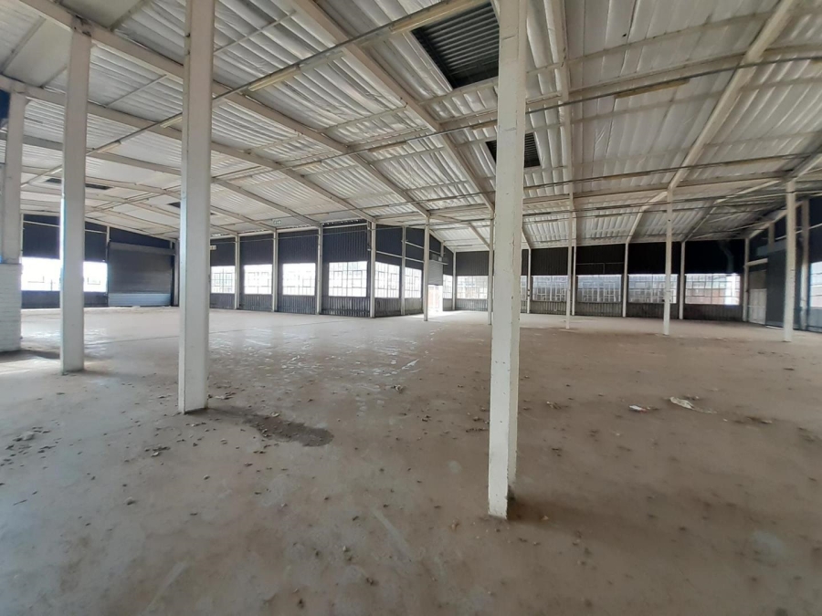 To Let commercial Property for Rent in Rosslyn Gauteng