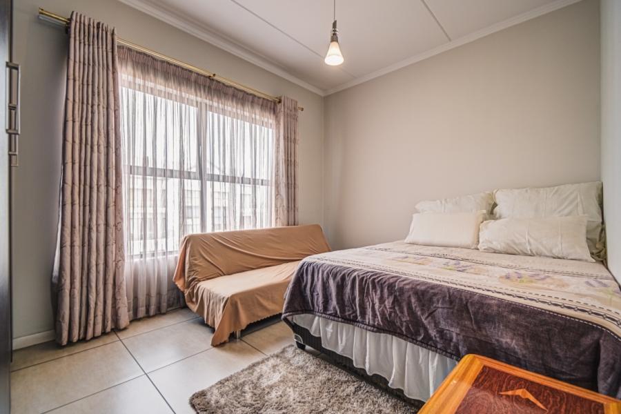 2 Bedroom Property for Sale in Greenstone Ridge Gauteng