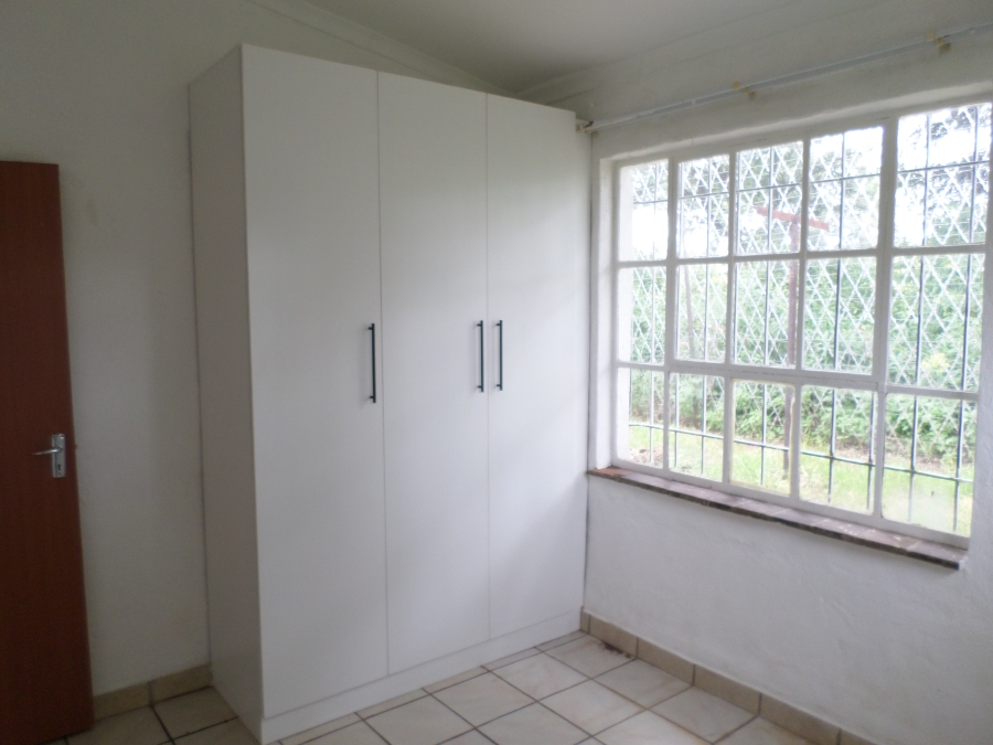 To Let 1 Bedroom Property for Rent in Knoppieslaagte Gauteng