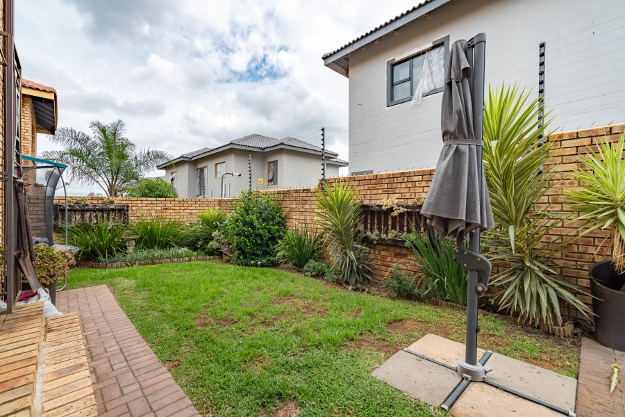 3 Bedroom Property for Sale in North Riding Gauteng