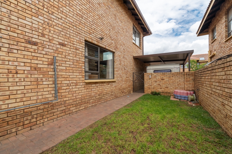 3 Bedroom Property for Sale in North Riding Gauteng