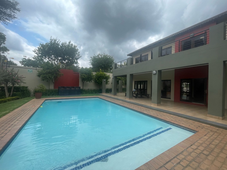 To Let 2 Bedroom Property for Rent in Lonehill Gauteng