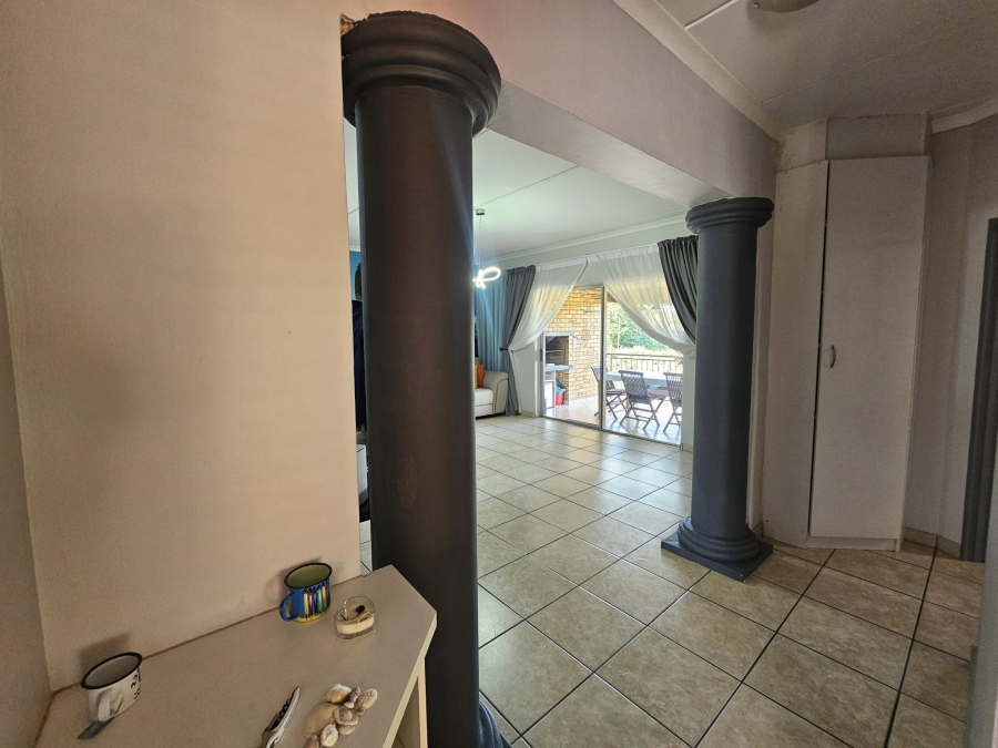 3 Bedroom Property for Sale in Rangeview Gauteng