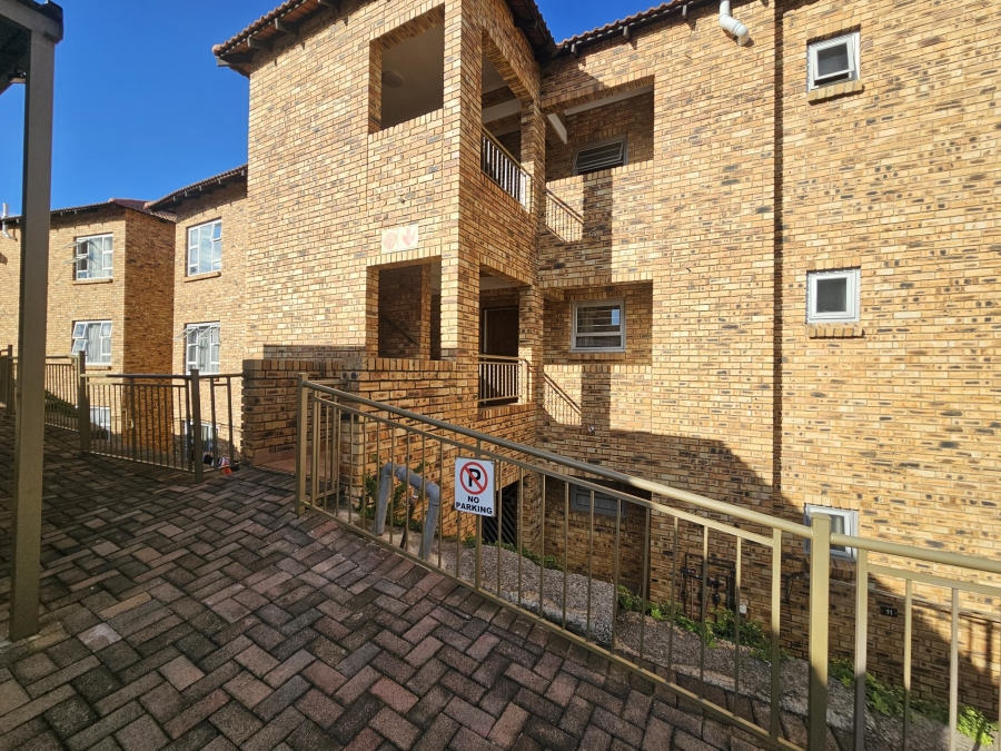 3 Bedroom Property for Sale in Rangeview Gauteng