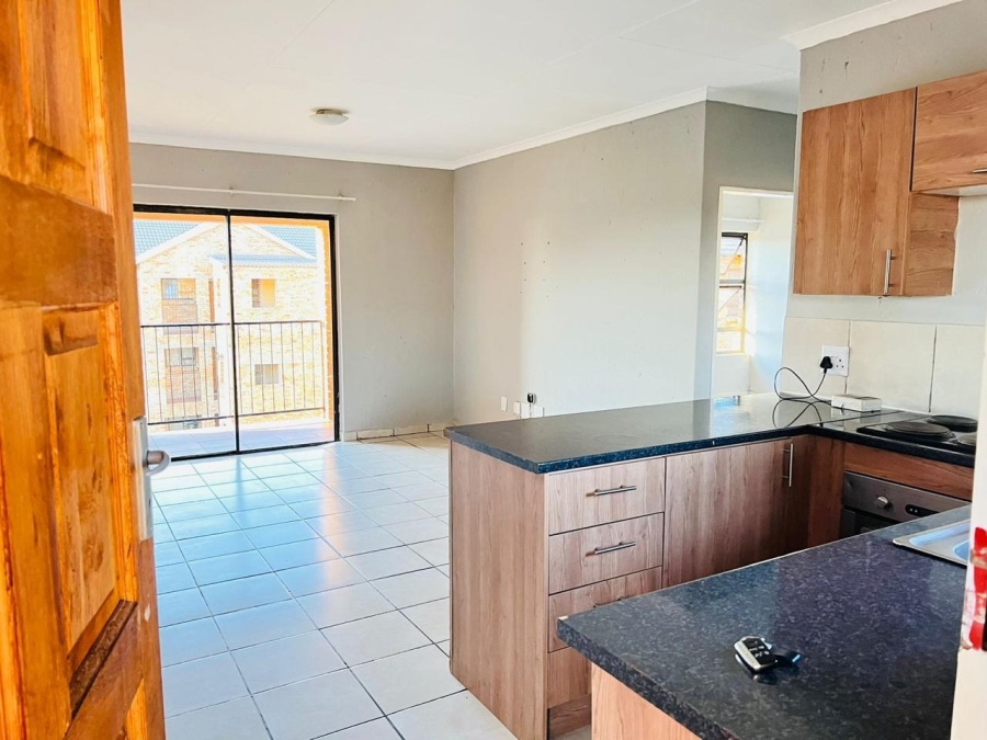 2 Bedroom Property for Sale in Groblerpark Gauteng