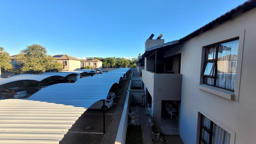 2 Bedroom Property for Sale in Montana Tuine Gauteng