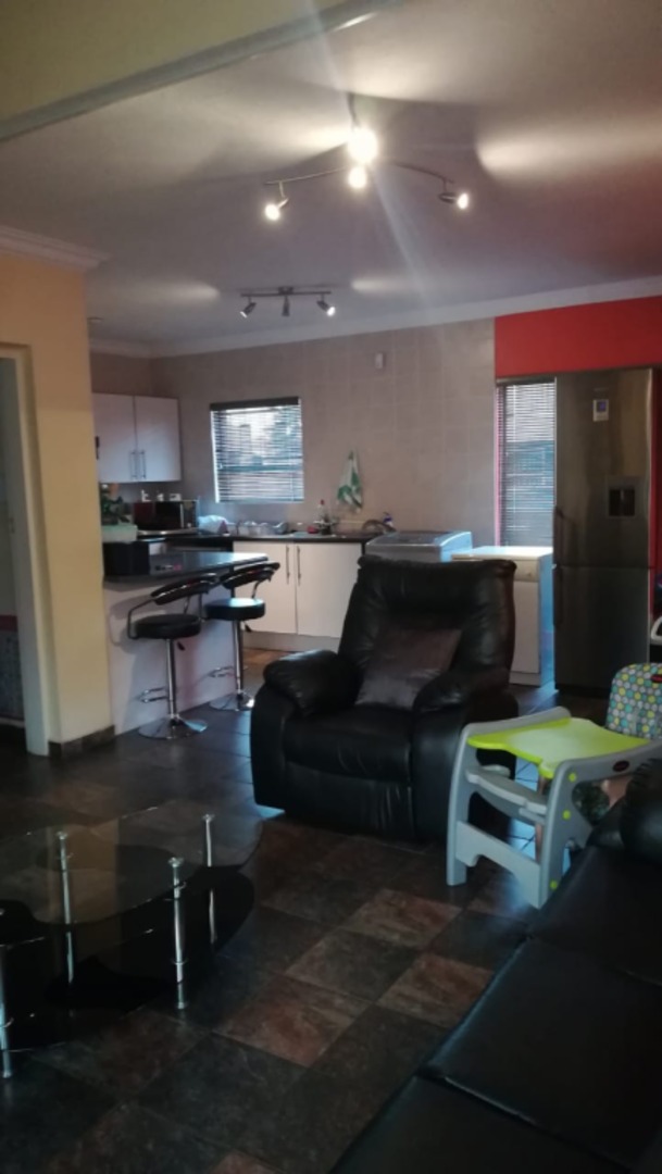 To Let 5 Bedroom Property for Rent in Vanderbijlpark SE 4 Gauteng