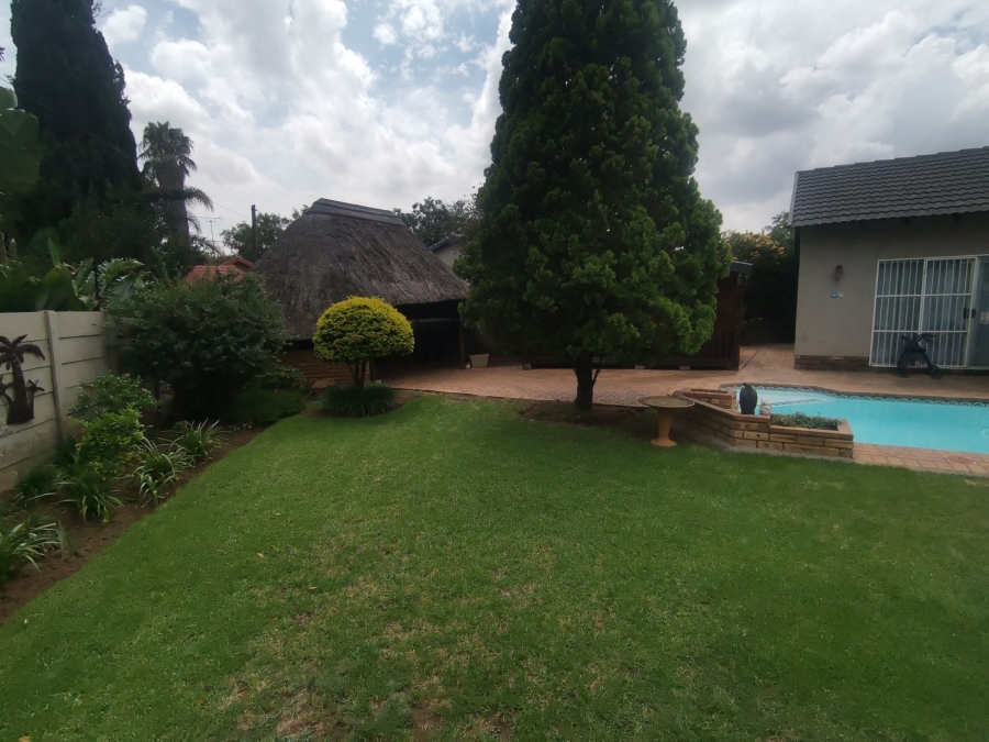 6 Bedroom Property for Sale in Randhart Gauteng