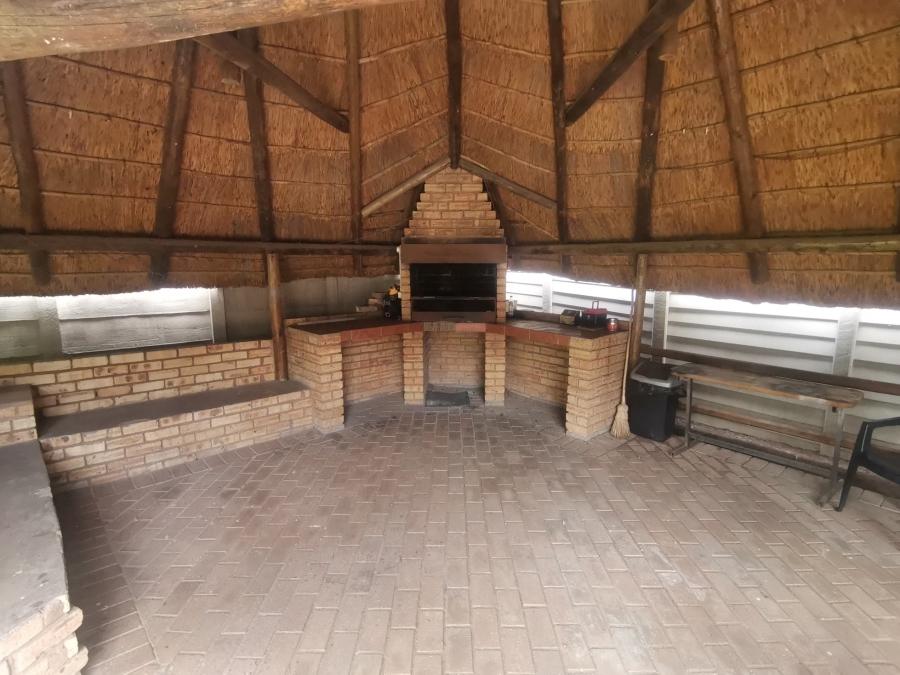 6 Bedroom Property for Sale in Randhart Gauteng