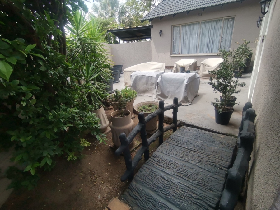 6 Bedroom Property for Sale in Randhart Gauteng