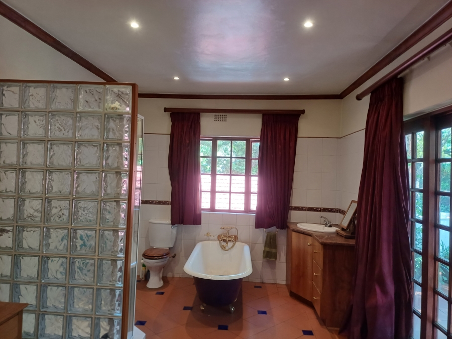 3 Bedroom Property for Sale in Greenside Gauteng