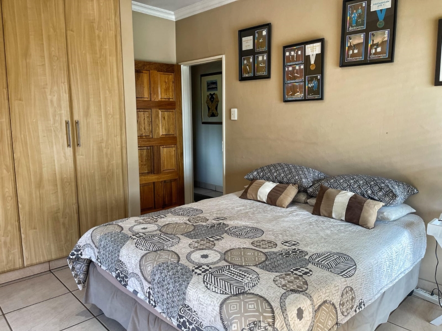 4 Bedroom Property for Sale in Three Rivers East Gauteng