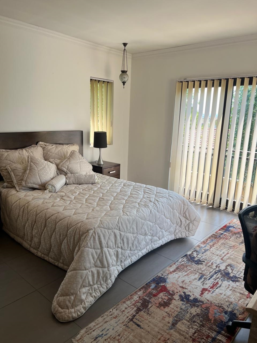 3 Bedroom Property for Sale in Broadacres Gauteng