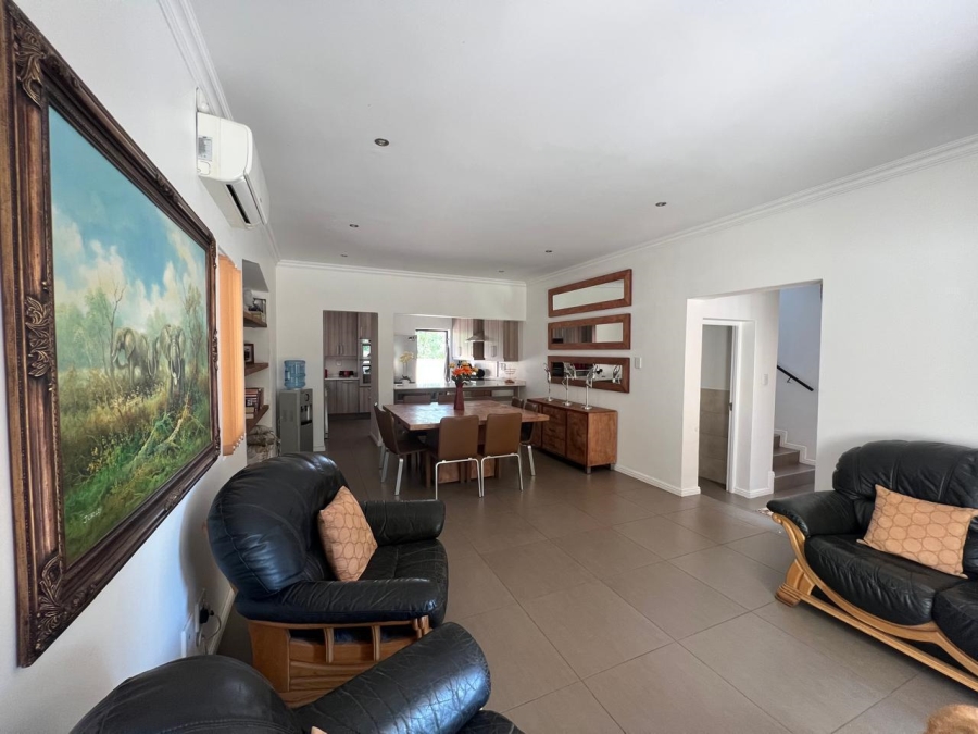 3 Bedroom Property for Sale in Broadacres Gauteng