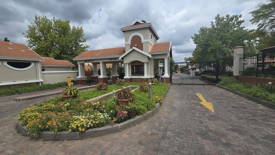 To Let 3 Bedroom Property for Rent in Sunninghill Gauteng