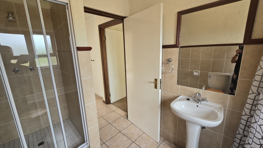 To Let 3 Bedroom Property for Rent in Sunninghill Gauteng