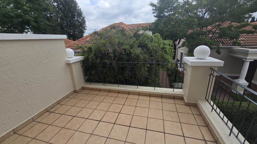 To Let 3 Bedroom Property for Rent in Sunninghill Gauteng