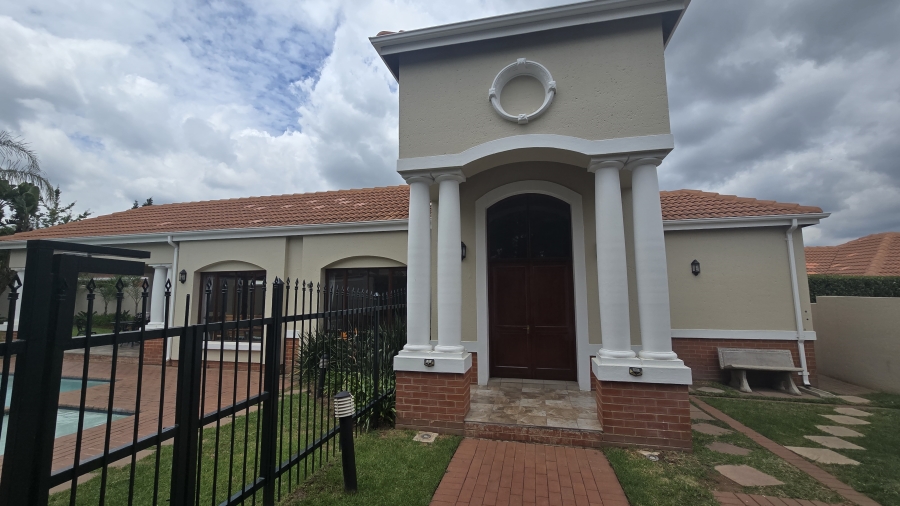 To Let 3 Bedroom Property for Rent in Sunninghill Gauteng