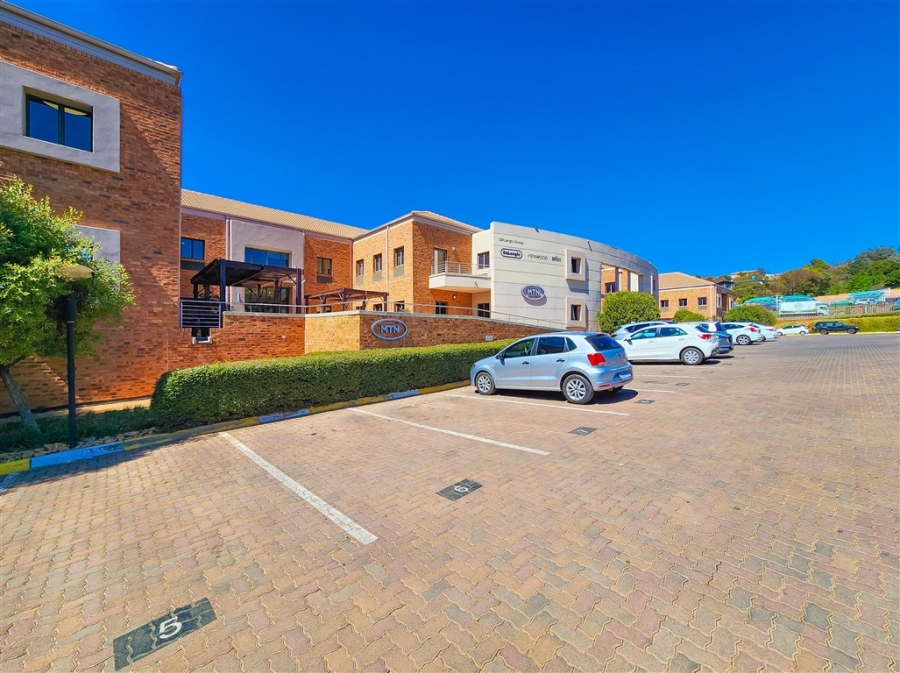 To Let commercial Property for Rent in Constantia Kloof Gauteng