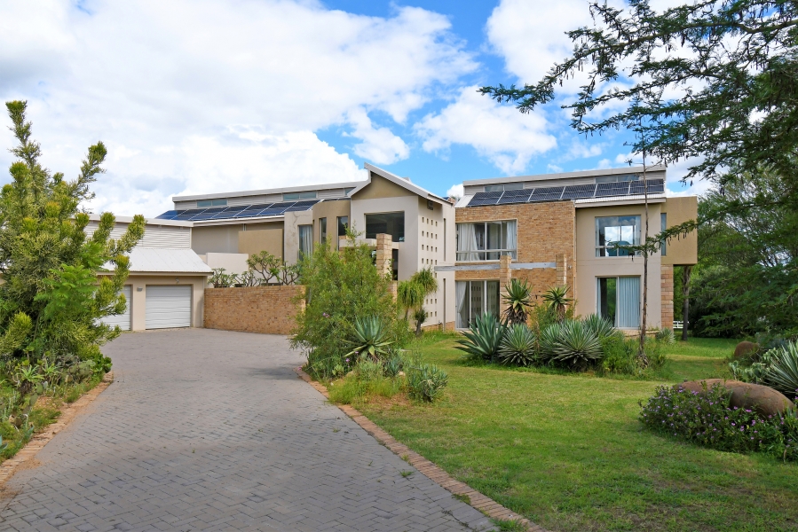 4 Bedroom Property for Sale in Saddlebrook Estate Gauteng