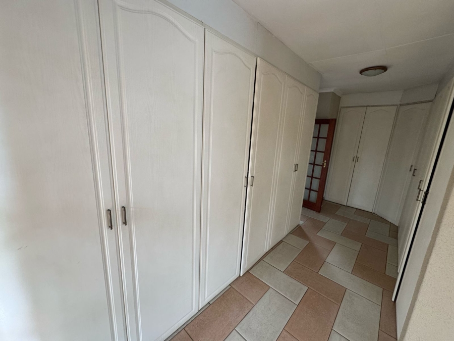 4 Bedroom Property for Sale in Sunward Park Gauteng