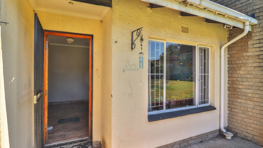 4 Bedroom Property for Sale in Dalpark Proper Gauteng