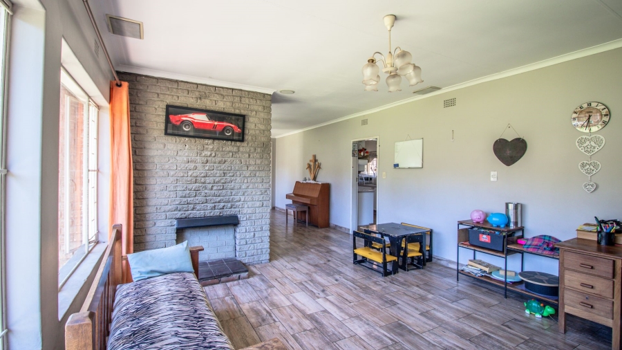 4 Bedroom Property for Sale in Dalpark Proper Gauteng