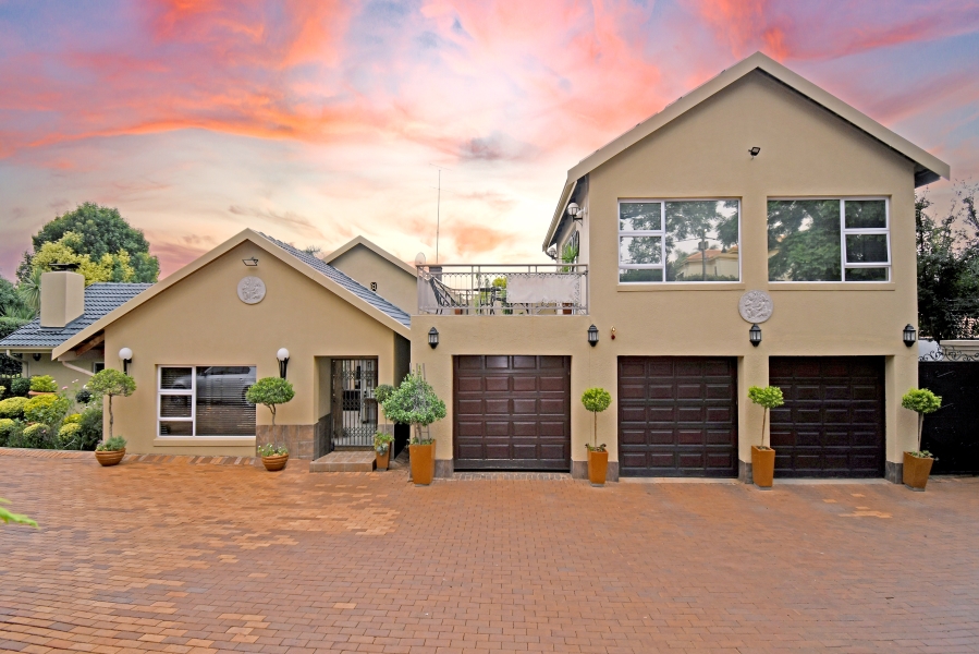 4 Bedroom Property for Sale in Fairland Gauteng