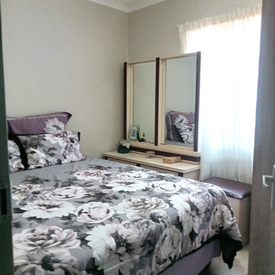 2 Bedroom Property for Sale in Parkdene Gauteng