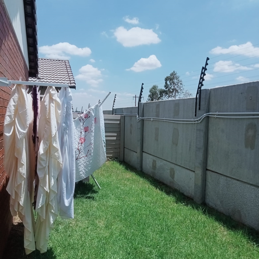 2 Bedroom Property for Sale in Parkdene Gauteng