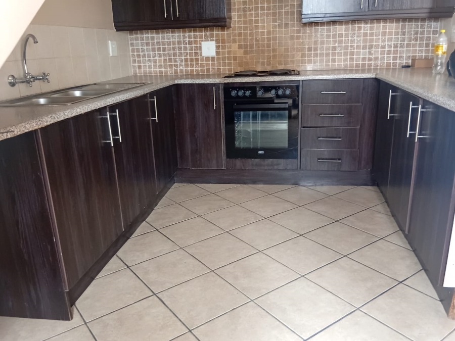 To Let 3 Bedroom Property for Rent in Carlswald Gauteng