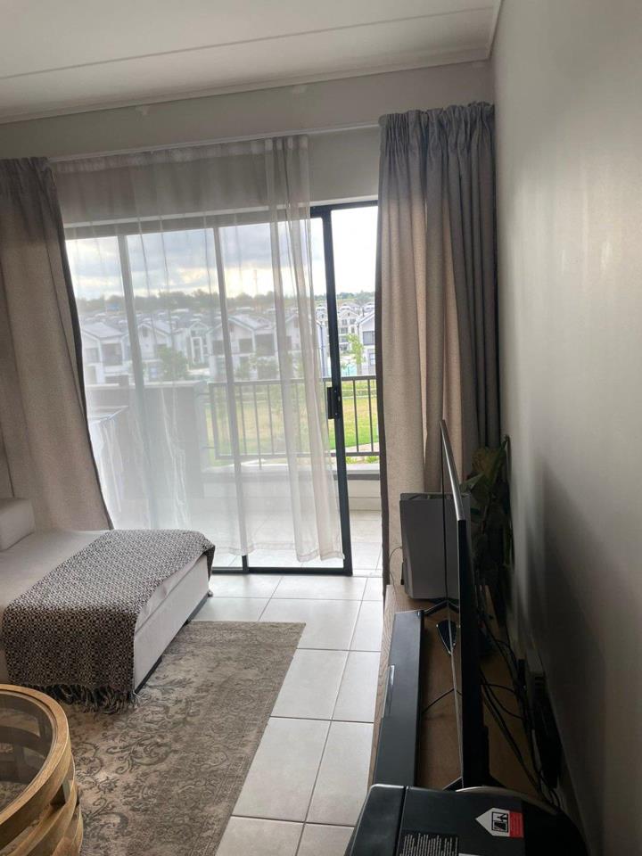 To Let 2 Bedroom Property for Rent in Waterfall Gauteng