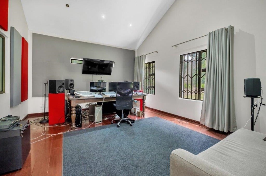 4 Bedroom Property for Sale in Bryanston Gauteng