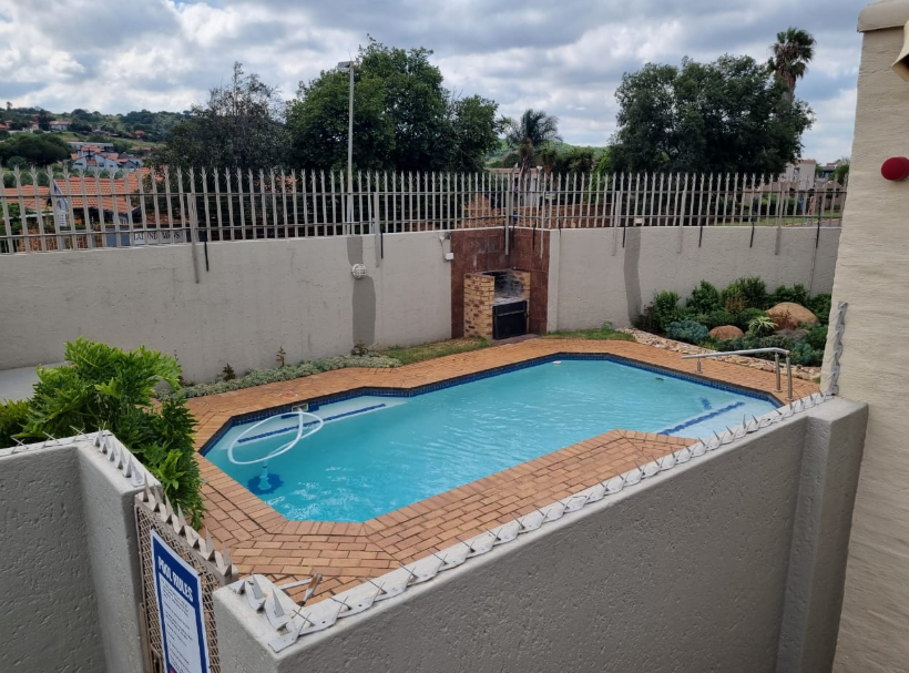 1 Bedroom Property for Sale in Glenvista Gauteng