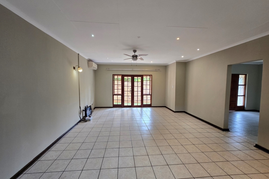 To Let 3 Bedroom Property for Rent in Sinoville Gauteng