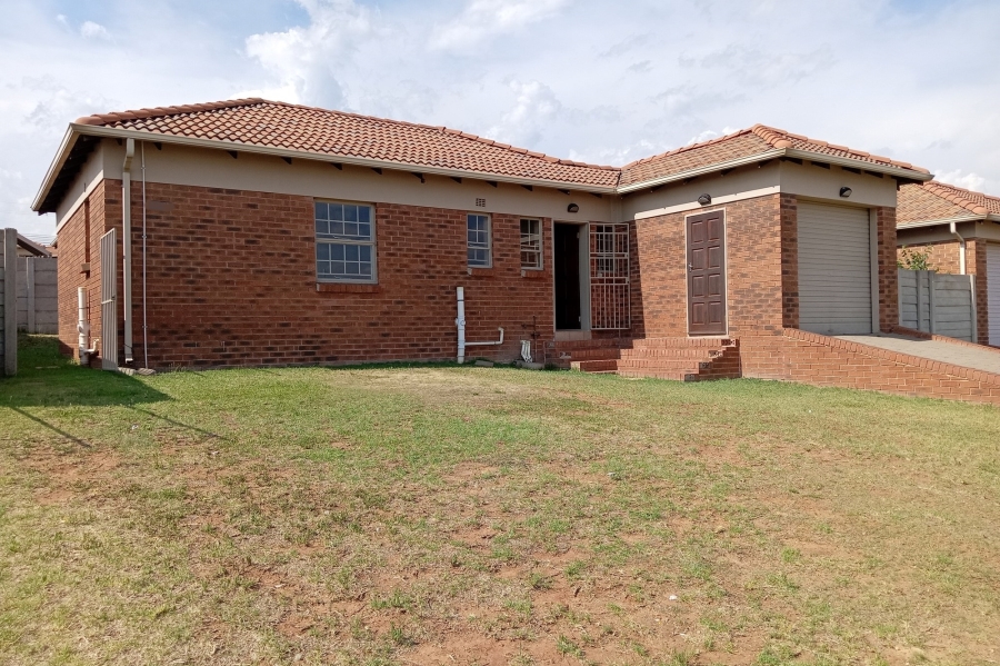 3 Bedroom Property for Sale in Thatch Hill Estate Gauteng