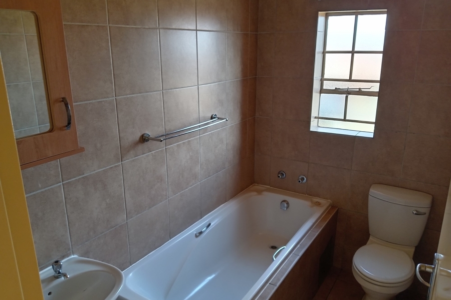 3 Bedroom Property for Sale in Thatch Hill Estate Gauteng