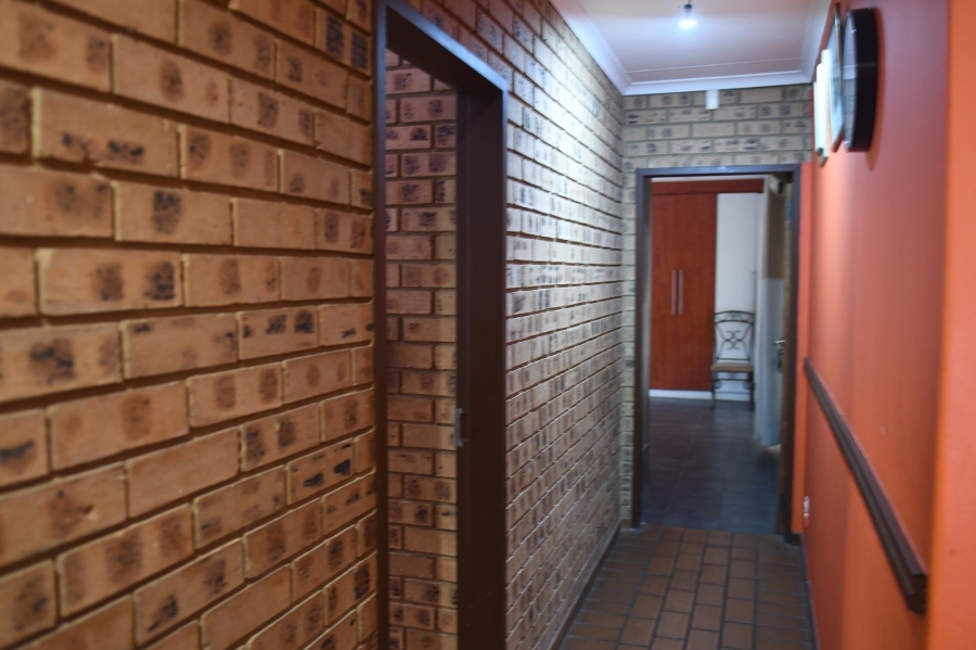 3 Bedroom Property for Sale in Suiderberg Gauteng