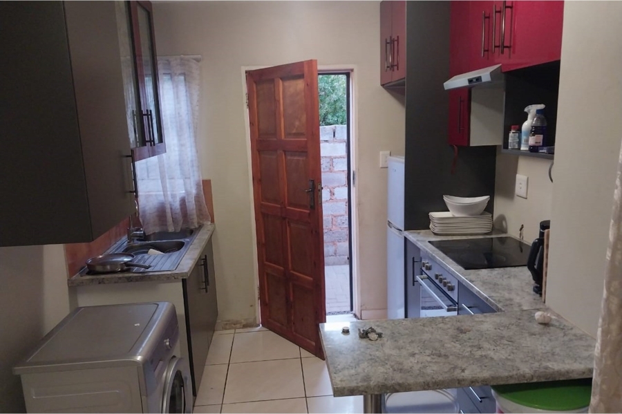 To Let 2 Bedroom Property for Rent in Lehae Gauteng