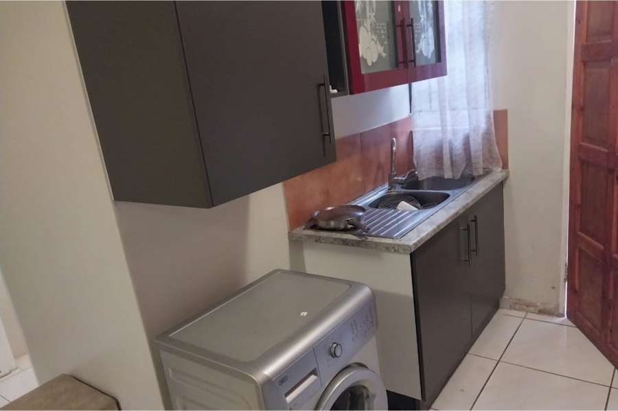 To Let 2 Bedroom Property for Rent in Lehae Gauteng