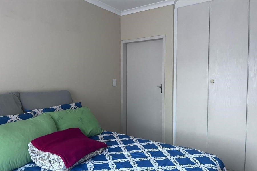 2 Bedroom Property for Sale in Erand Gardens Gauteng